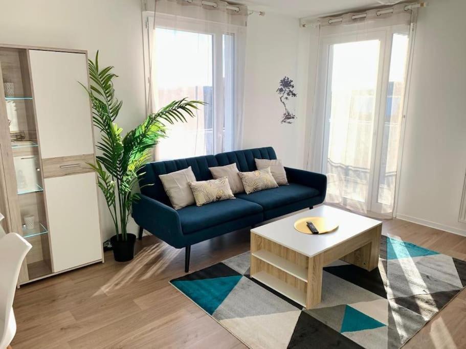 Apartamento Pourquoi Notre T3 Avec Parking Est Pour Vous ? Lila Exterior foto